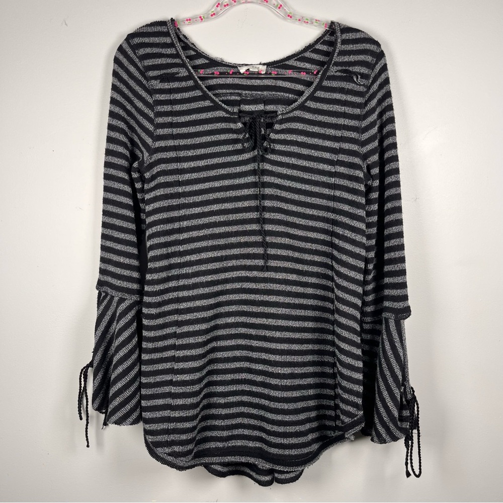Umgee Black Gray Bell Striped Sleeves Sweater Tunic Size Small